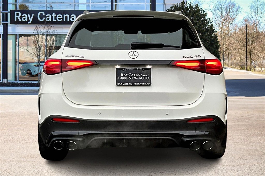 Certified 2025 Mercedes-Benz GLC 43 AMG 4MATIC image 4