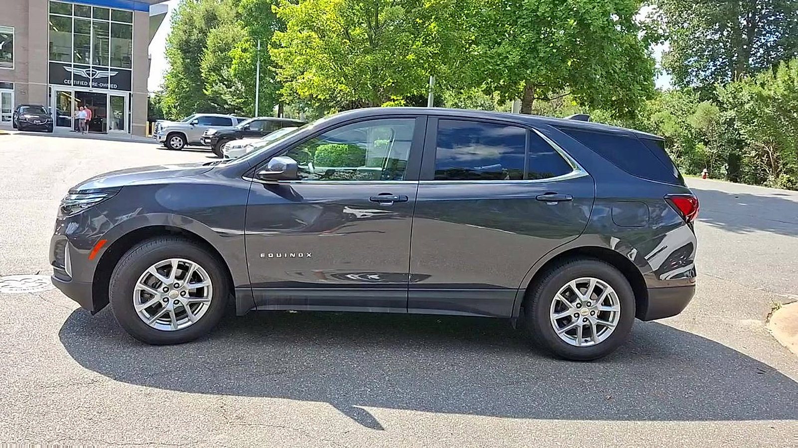 Used 2022 Chevrolet Equinox LT image 5