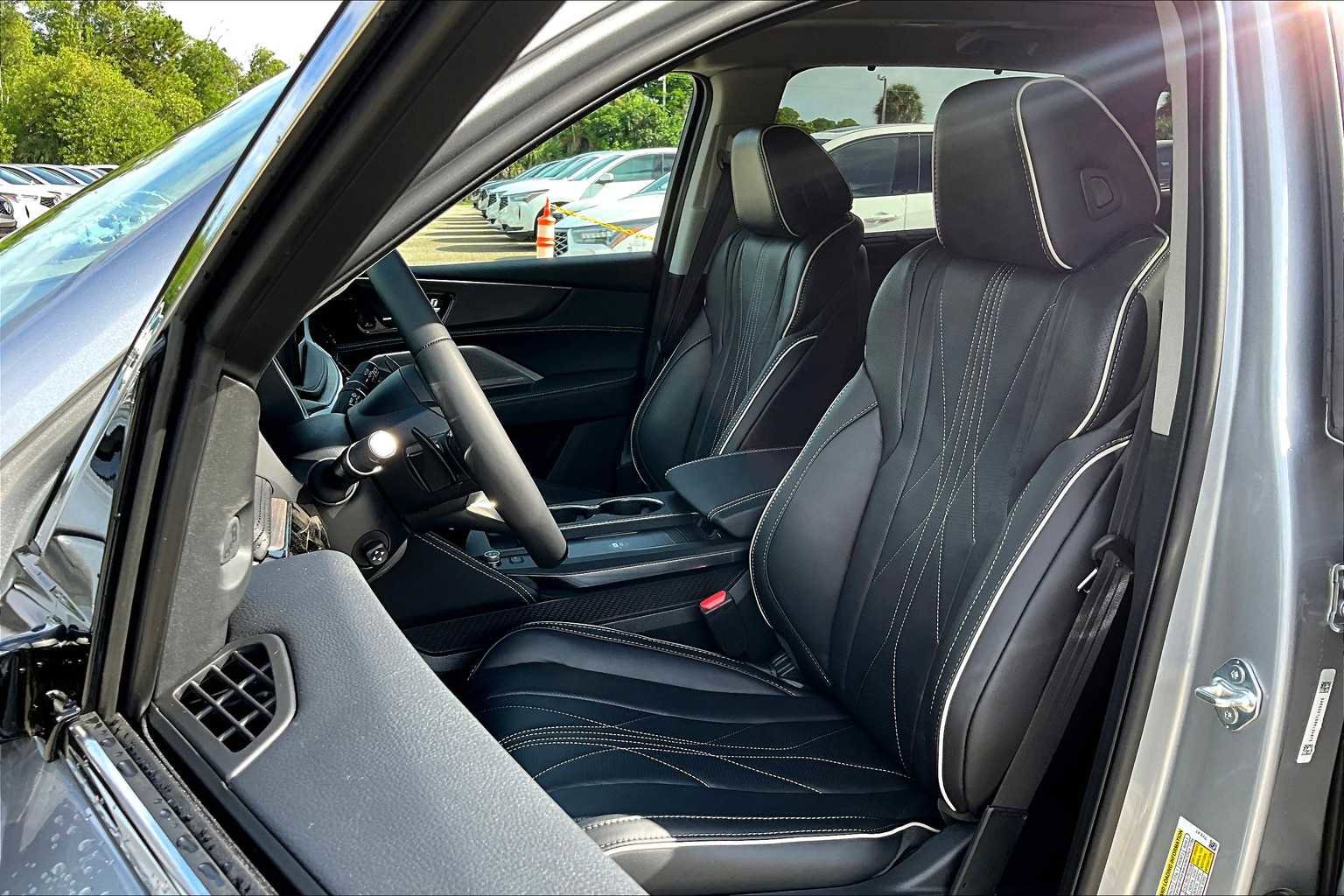 New 2026 Acura MDX SH-AWD w/ Advance Package image 9