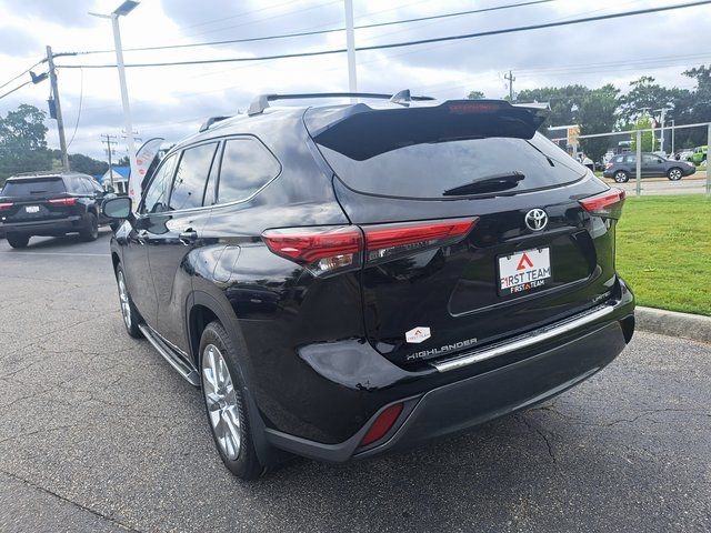 Certified 2020 Toyota Highlander Limited AWD/4WD image 11