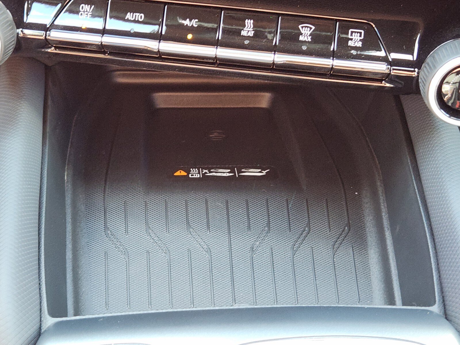 New 2026 Chevrolet Equinox EV RS image 14