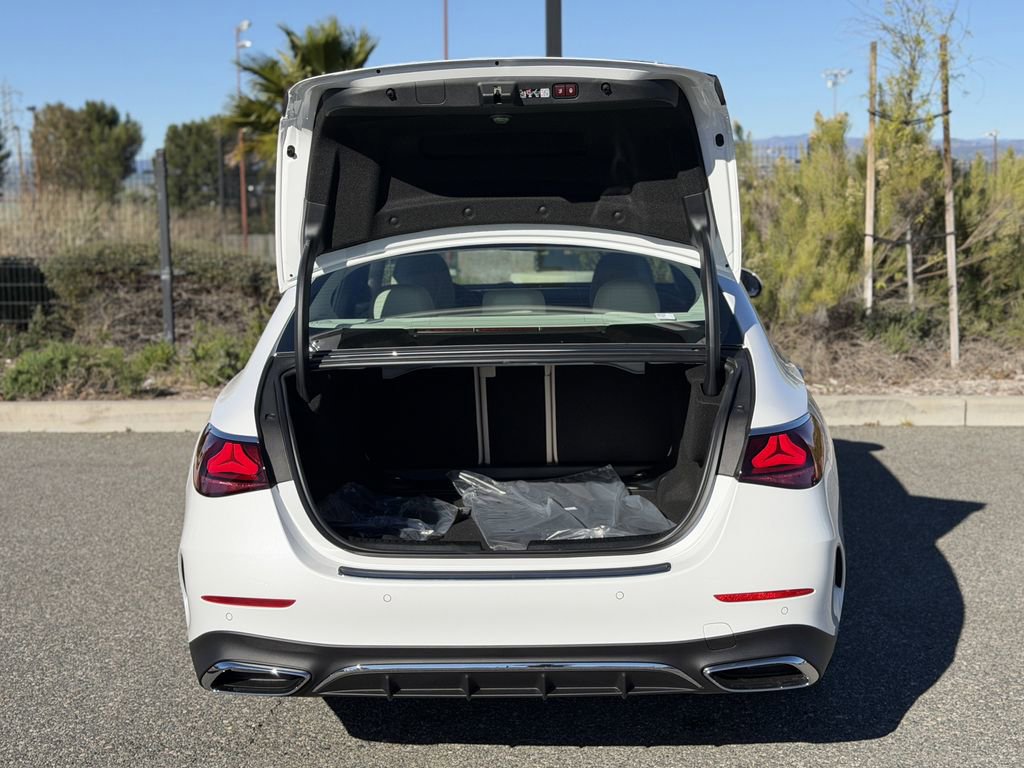 New 2026 Mercedes-Benz E 450 4MATIC Sedan image 13