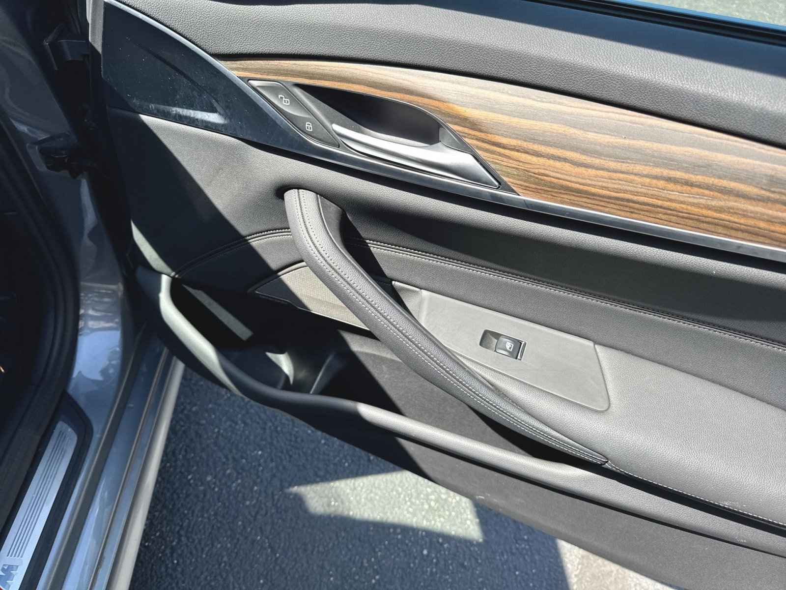 Certified 2023 BMW 540i xDrive w/ M Sport Package image 35