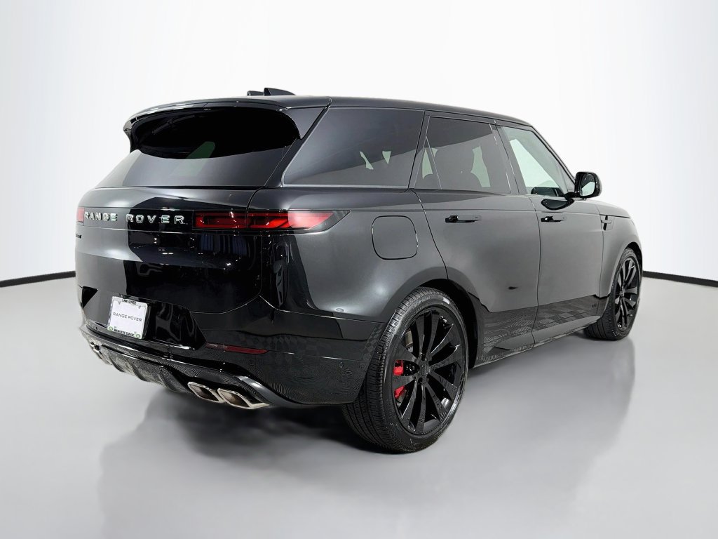 Used 2026 Land Rover Range Rover Sport Dynamic SE AWD/4WD image 5
