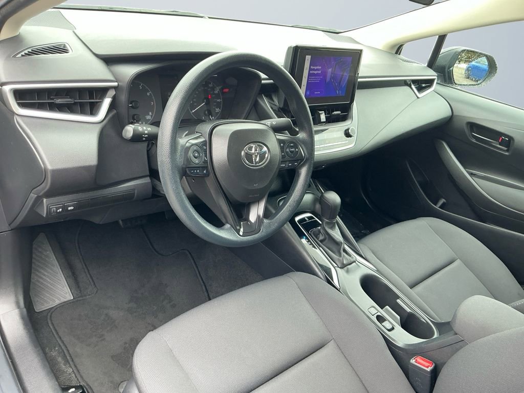 Used 2024 Toyota Corolla LE image 11