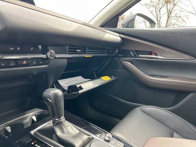 Used 2023 MAZDA CX-30 AWD 2.5 S w/ Premium Package image 17