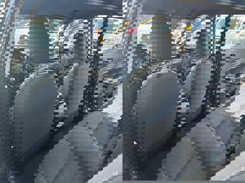 Used 2025 Nissan Altima 2.5 S image 10