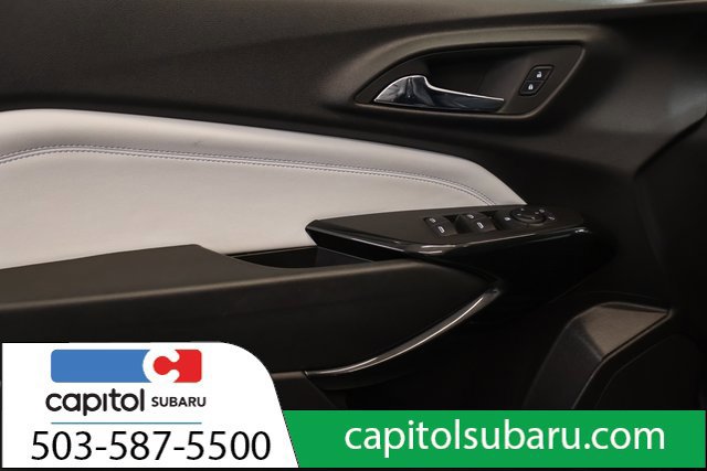 Used 2025 Chevrolet Trax LT FWD image 10
