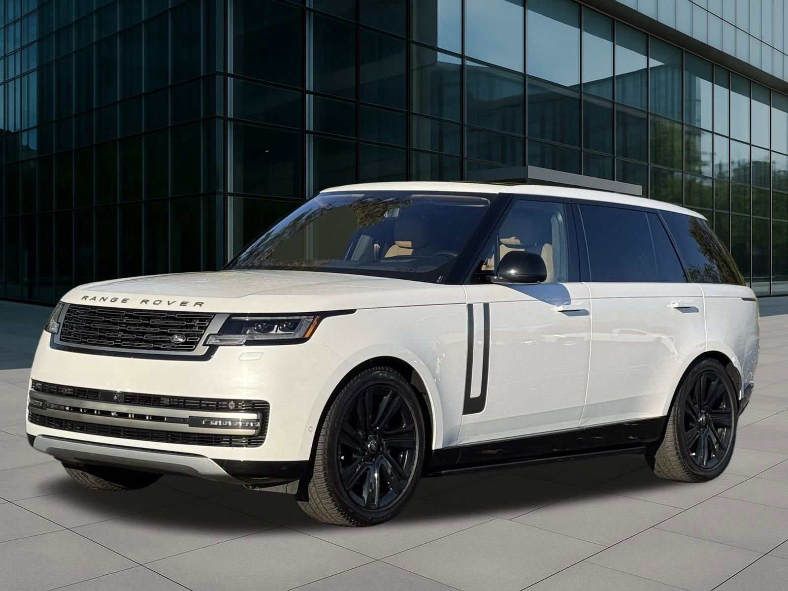 Used 2022 Land Rover Range Rover Long Wheelbase SE