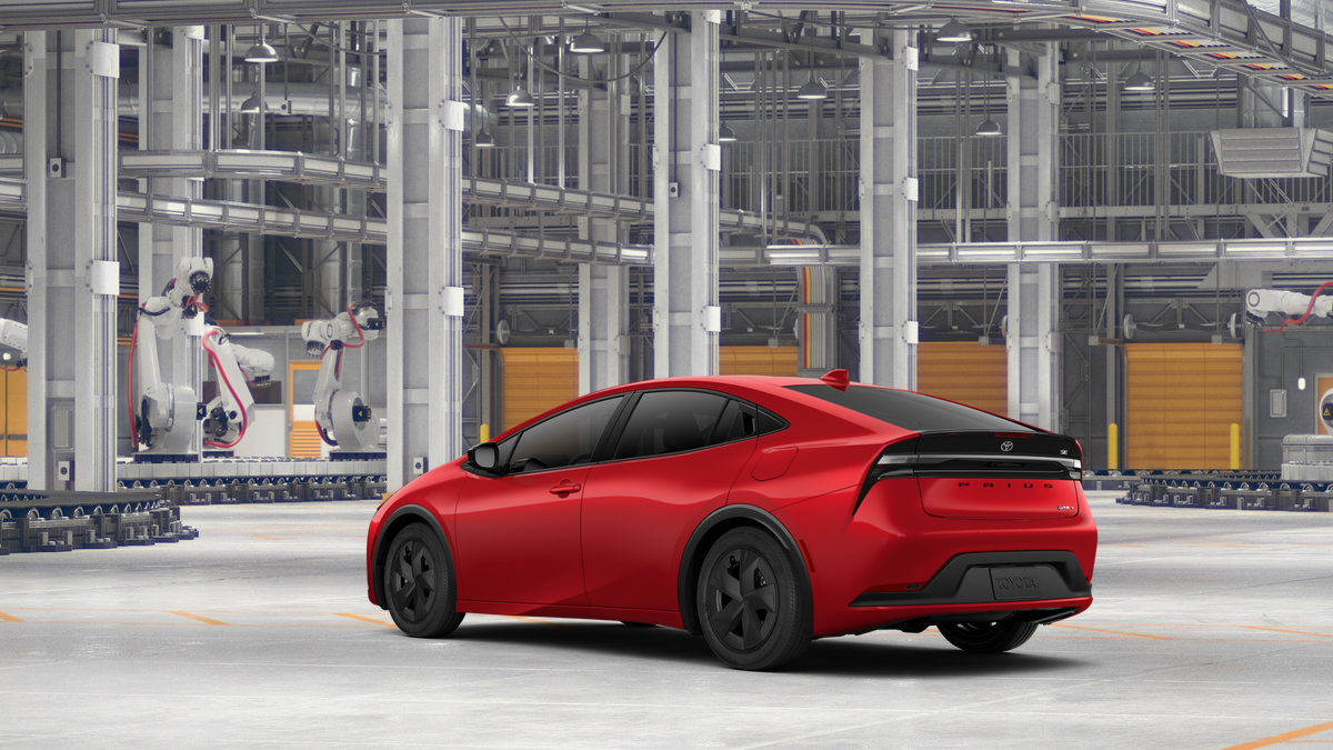 New 2027 Toyota Prius Plug-In Hybrid FWD image 8