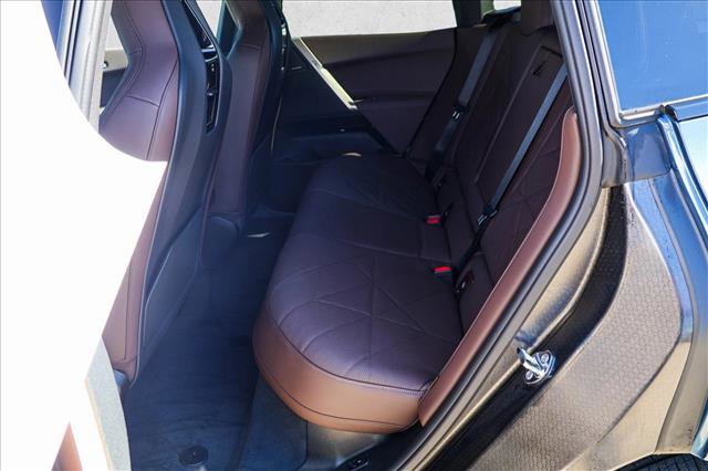 New 2026 BMW iX xDrive45 image 18