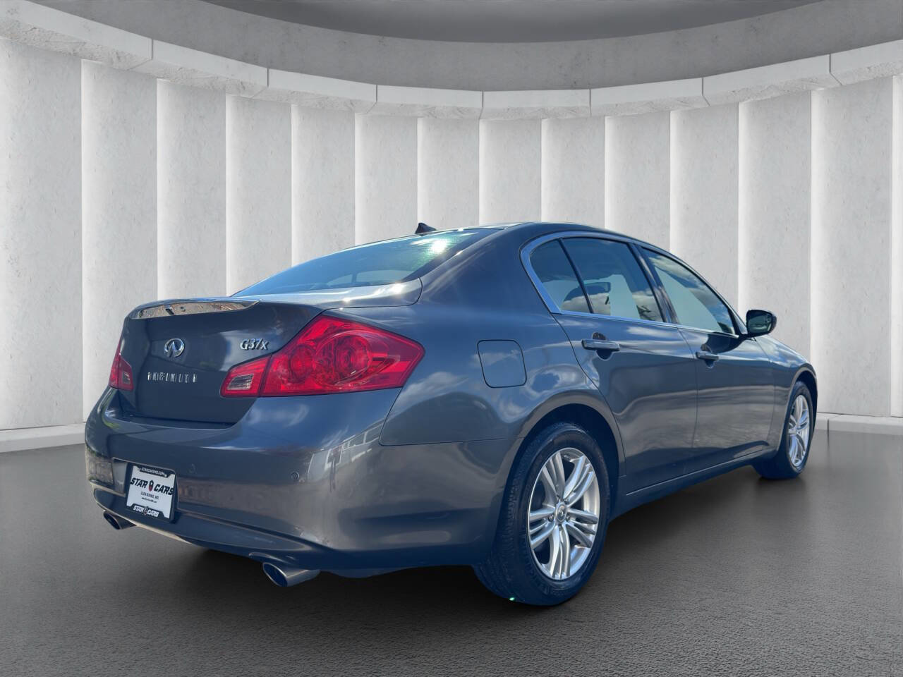 Used 2013 INFINITI G37 x Sedan w/ Premium Pkg image 5