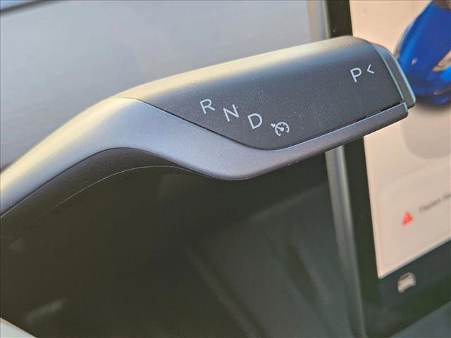 Used 2024 Tesla Model Y Long Range AWD/4WD image 16