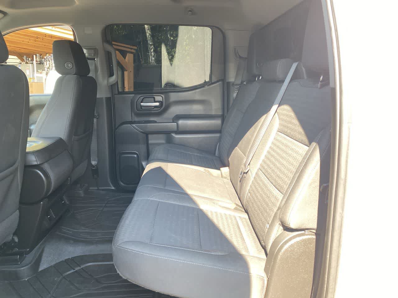 Used 2022 Chevrolet Silverado 1500 Custom Trail Boss AWD/4WD image 16