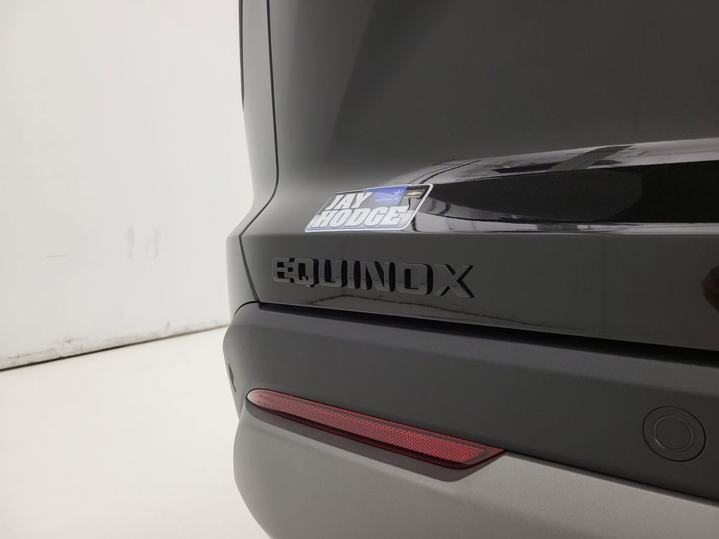 New 2026 Chevrolet Equinox LT w/ Convenience Package II image 24