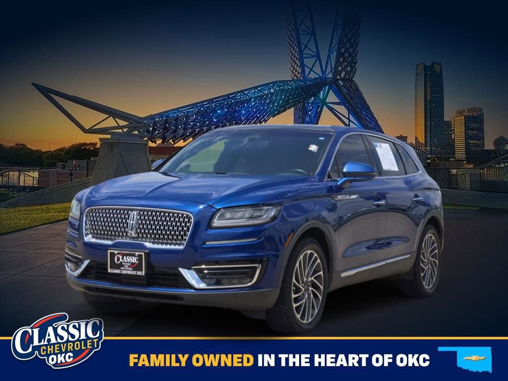Used 2020 Lincoln Nautilus Reserve w/ Equipment Group 201A AWD/4WD image 3