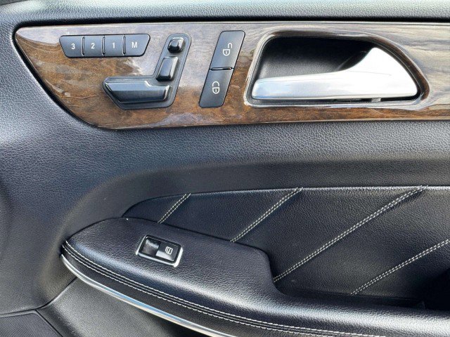 Used 2014 Mercedes-Benz GL 450 4MATIC image 52