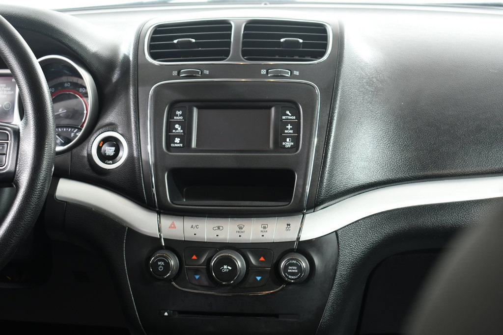 Used 2018 Dodge Journey SE FWD image 9