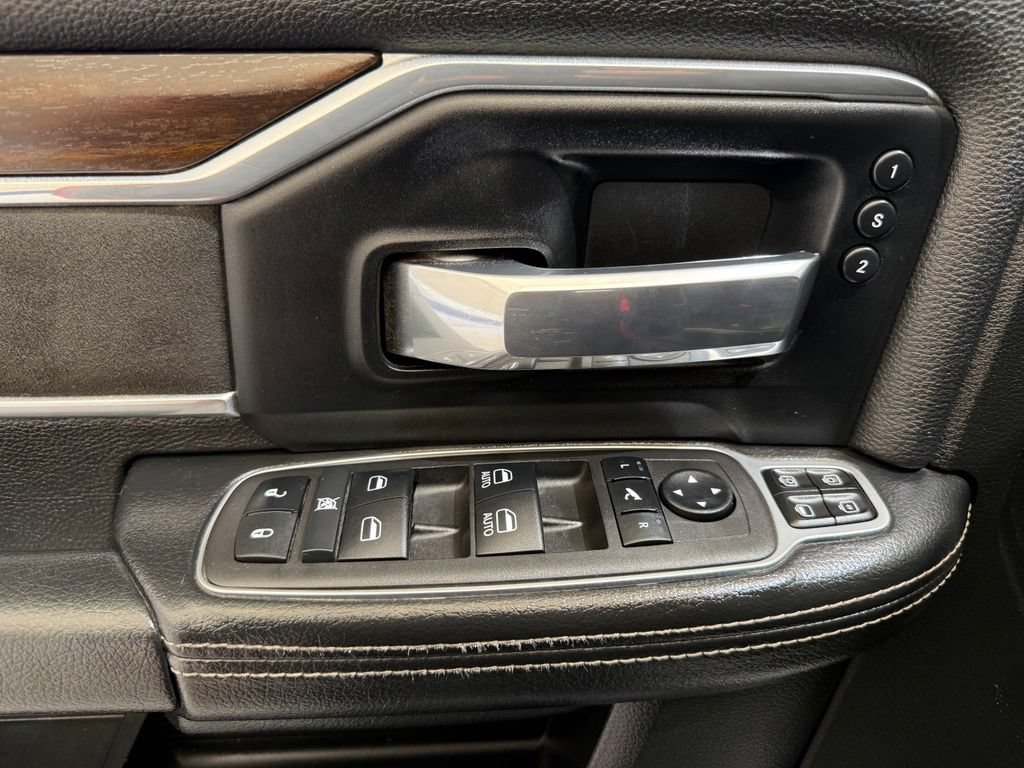 Used 2023 RAM 2500 Laramie AWD/4WD image 33