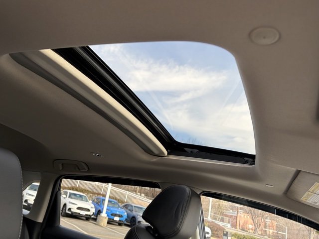 Used 2024 Honda HR-V EX-L image 30