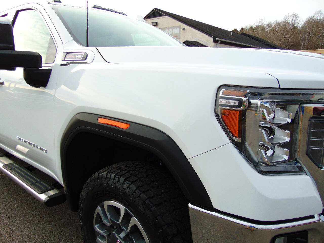 Used 2021 GMC Sierra 3500 SLT w/ SLT Convenience Package image 38