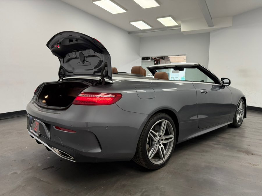 Used 2019 Mercedes-Benz E 450 4MATIC Cabriolet image 96