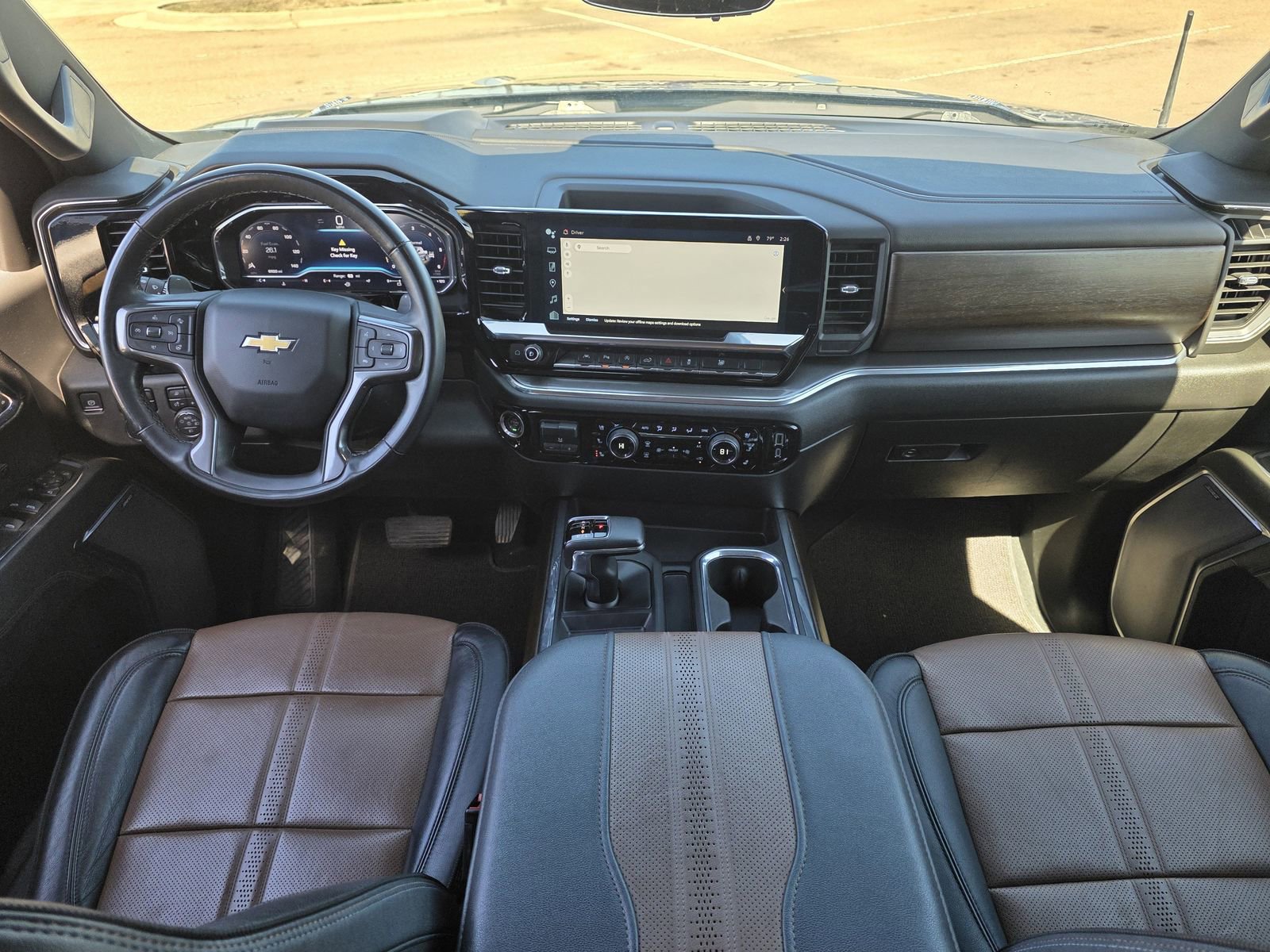 Used 2024 Chevrolet Silverado 1500 High Country w/ Technology Package image 9