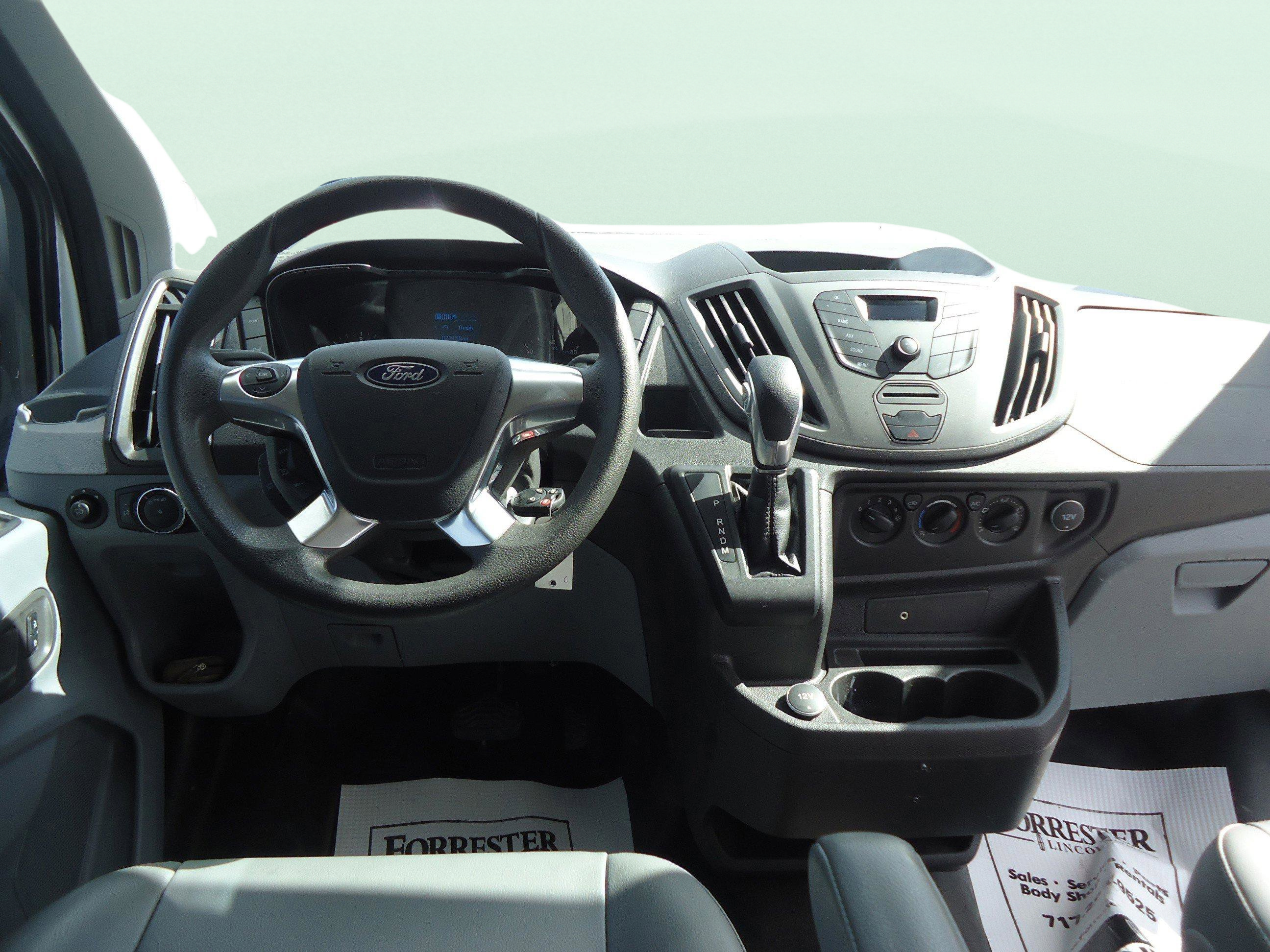 Used 2017 Ford Transit 350 XL RWD image 12