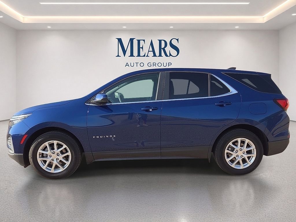 Used 2022 Chevrolet Equinox LT FWD image 2