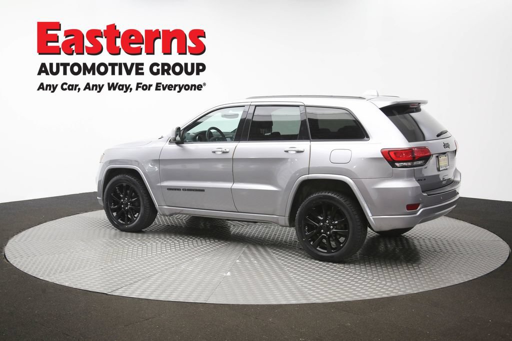 Used 2017 Jeep Grand Cherokee Altitude AWD/4WD image 62