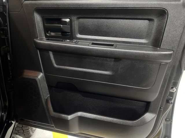 Used 2016 RAM 2500 Tradesman w/ Chrome Appearance Group AWD/4WD image 34