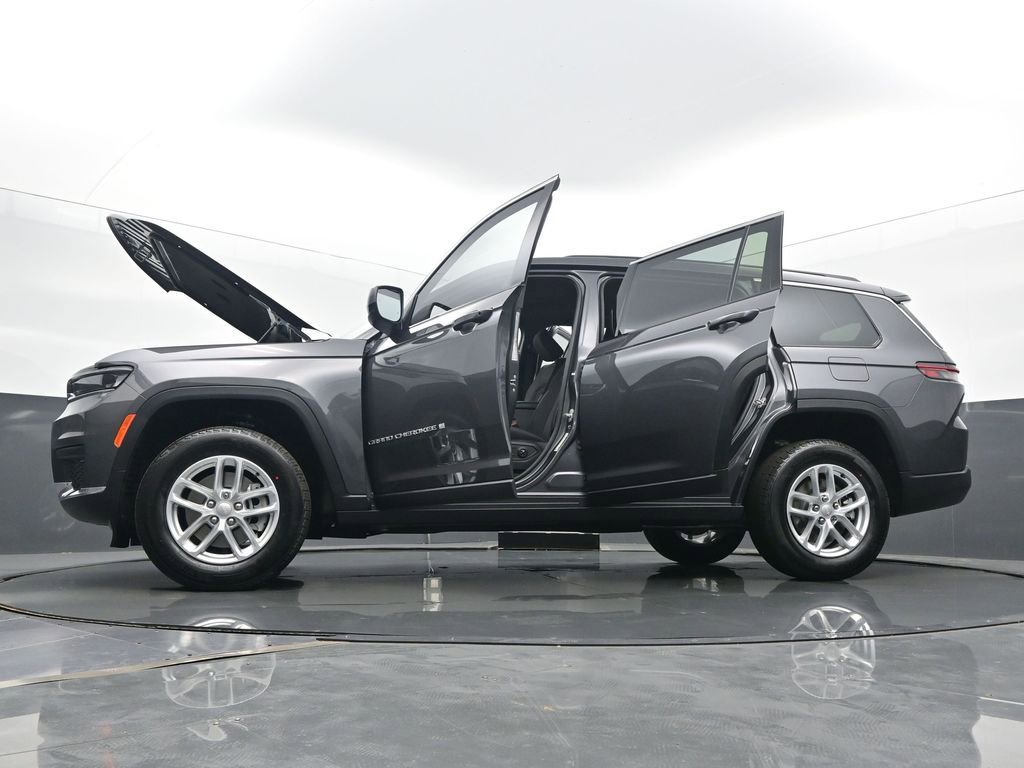 New 2025 Jeep Grand Cherokee L Laredo w/ Luxury Tech Group I image 61