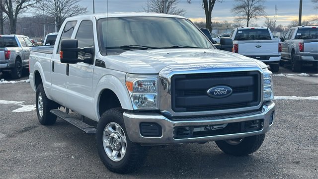 Used 2016 Ford F250 XL w/ Power Equipment Group image 2