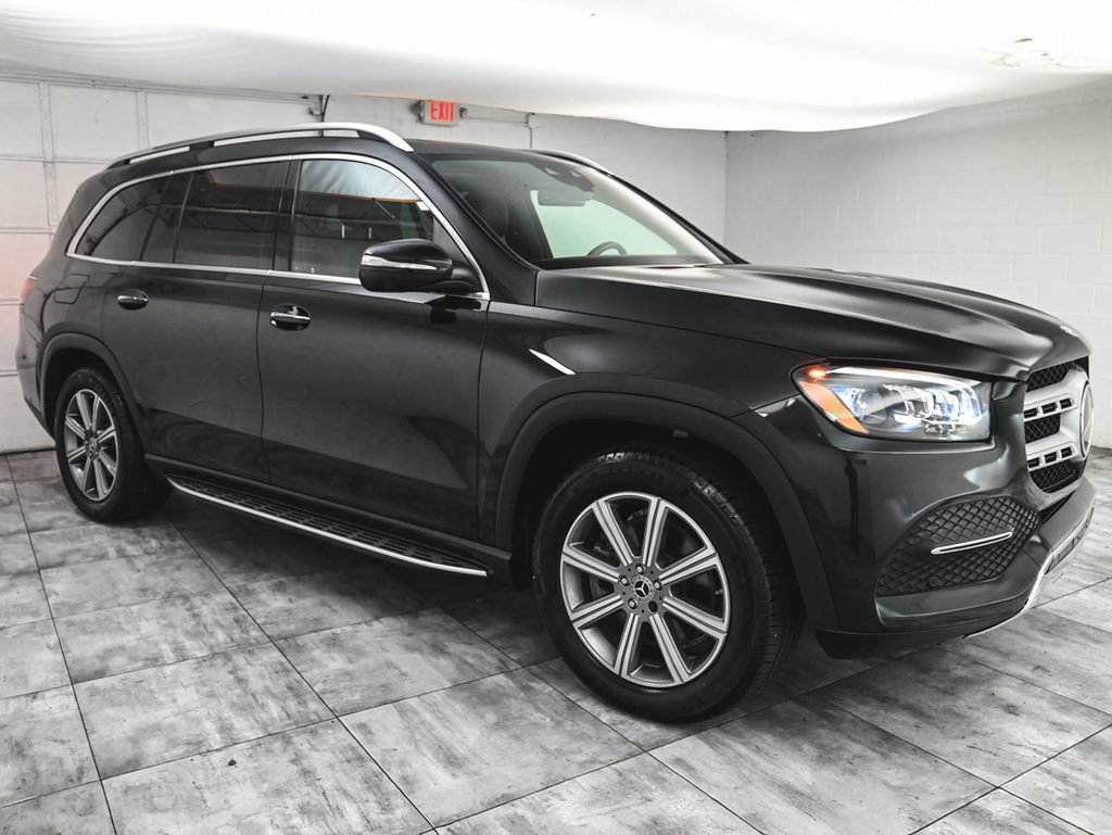 Used 2023 Mercedes-Benz GLS 450 4MATIC image 3