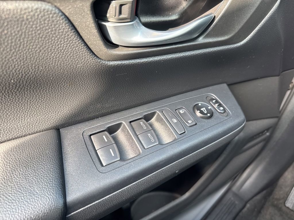 Certified 2023 Honda CR-V EX image 25