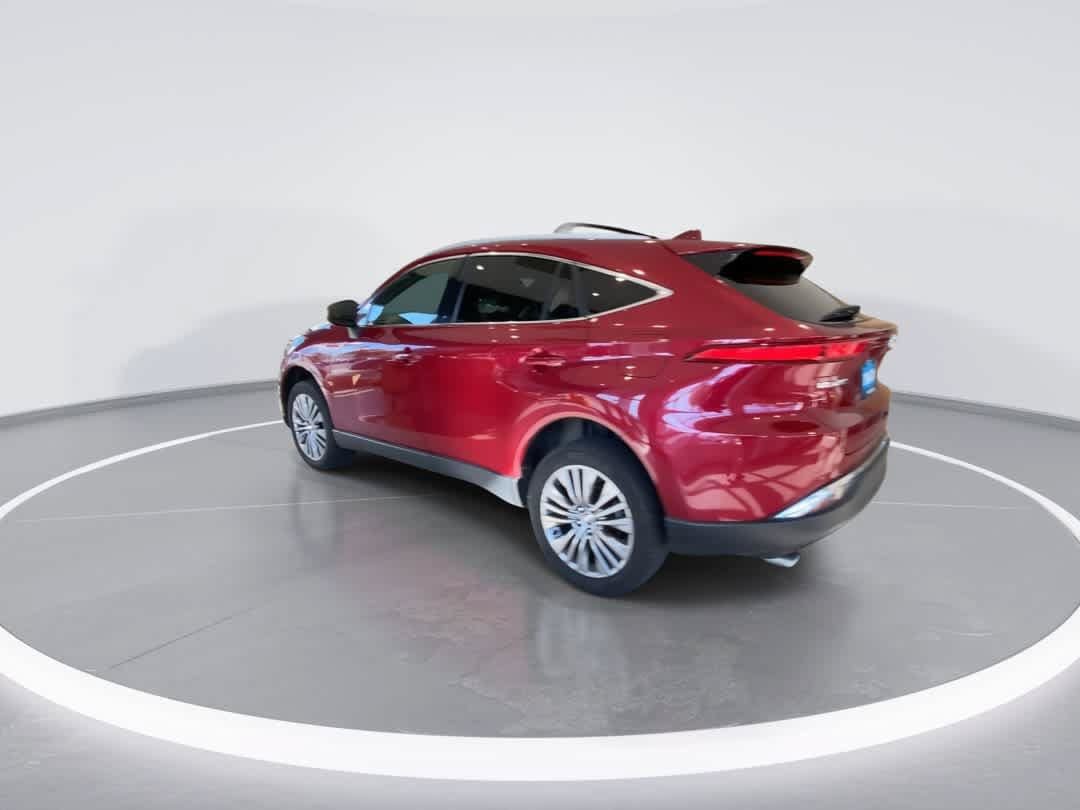 Used 2021 Toyota Venza Limited w/ Advanced Technology Package AWD/4WD image 6