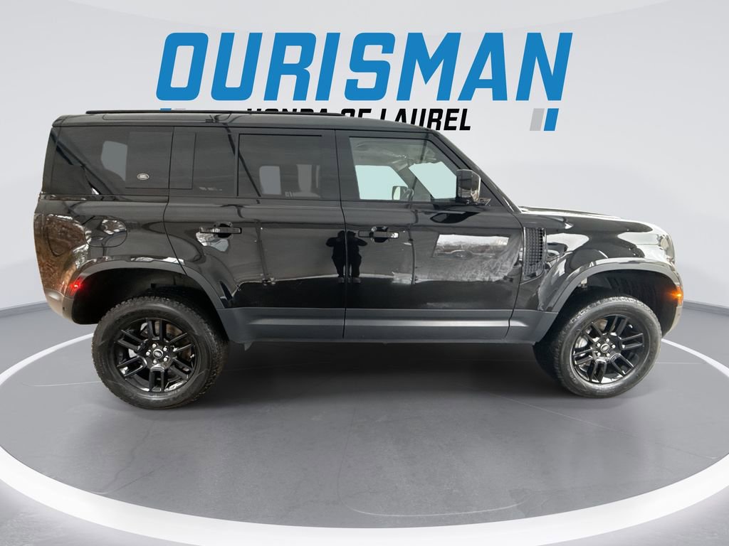 Used 2020 Land Rover Defender 110 SE image 9