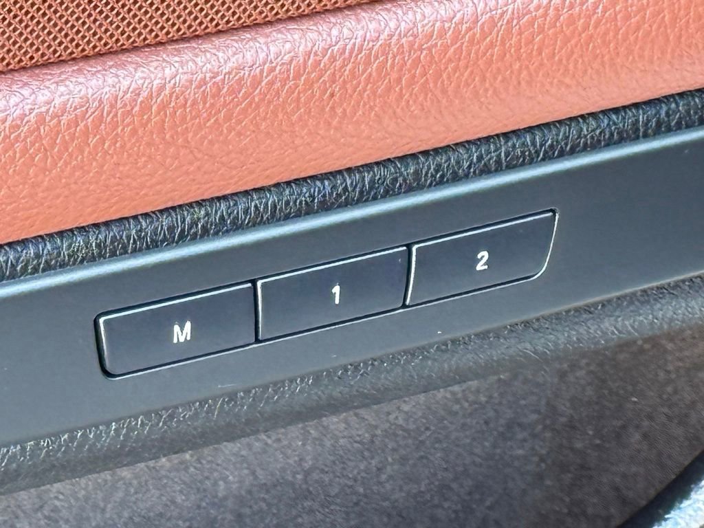 Used 2012 BMW 535i xDrive Sedan image 10