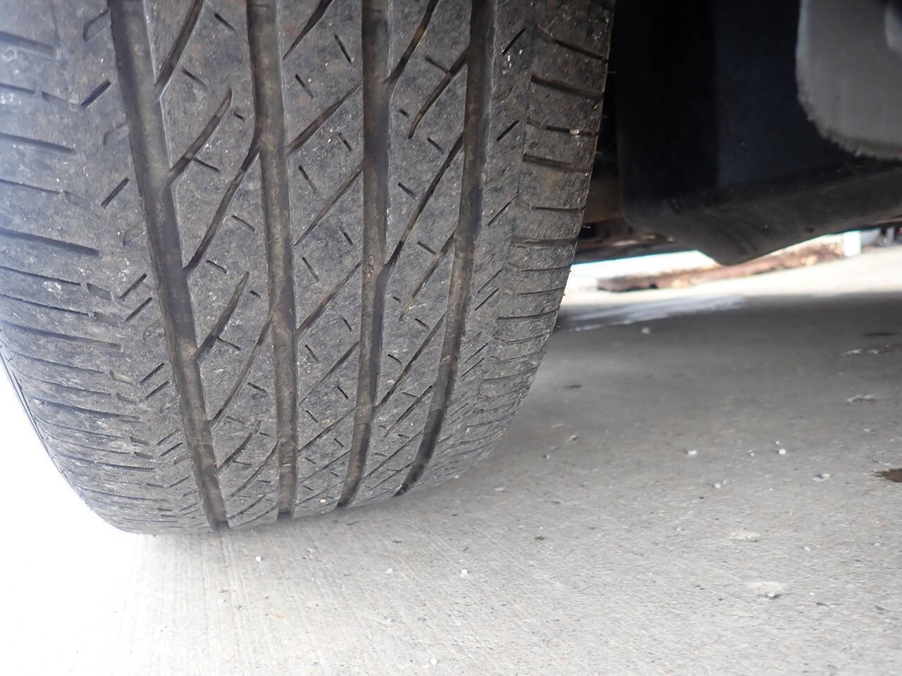 Used 2010 Chrysler Sebring Limited w/ Electronics Convenience Group image 33