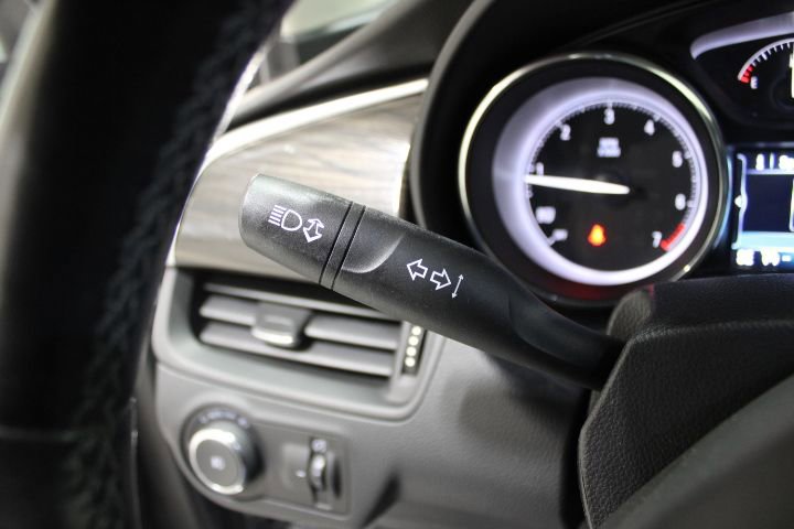 Used 2019 Buick Envision Essence w/ LPO, Cargo Package image 39