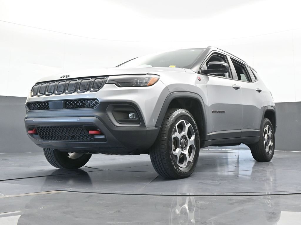 Used 2022 Jeep Compass Trailhawk w/ Trailhawk Elite Group image 60