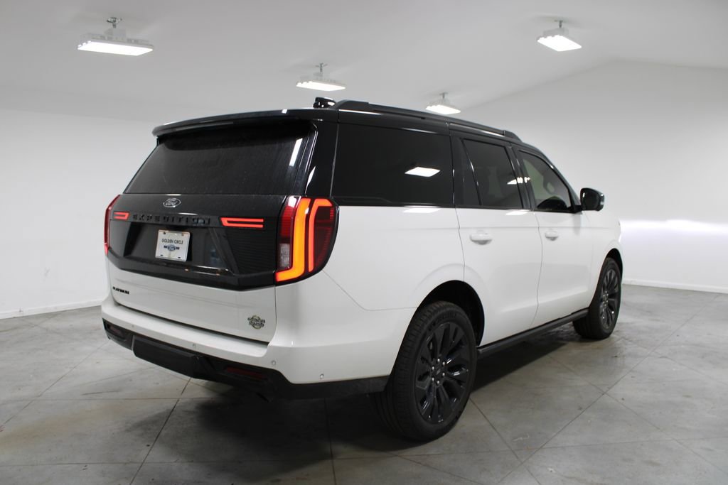 Used 2025 Ford Expedition Platinum w/ Stealth Appearance Package image 9