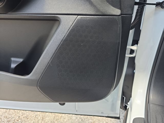 Used 2026 Nissan Pathfinder Platinum FWD image 15