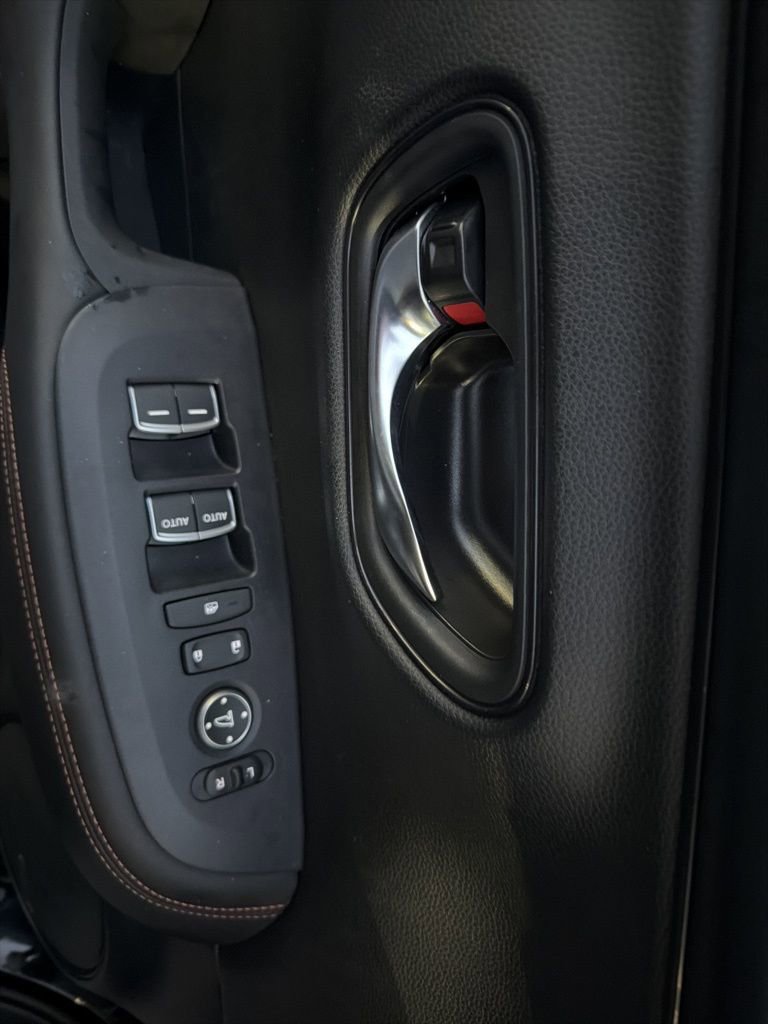 Certified 2024 Honda HR-V Sport image 28