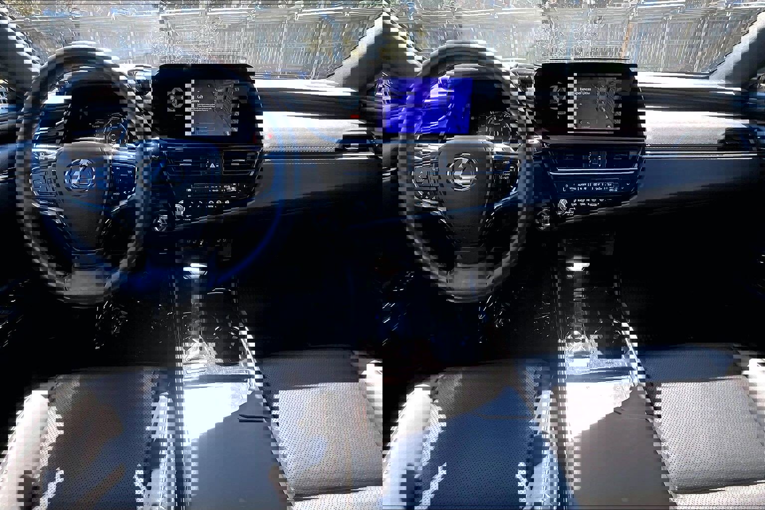 Used 2023 Lexus ES 350 w/ Premium Package image 14