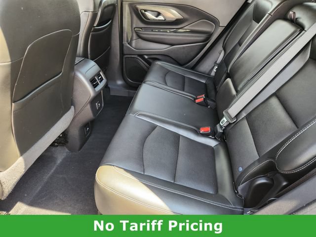 Used 2022 GMC Terrain SLT w/ Tech Package FWD image 24