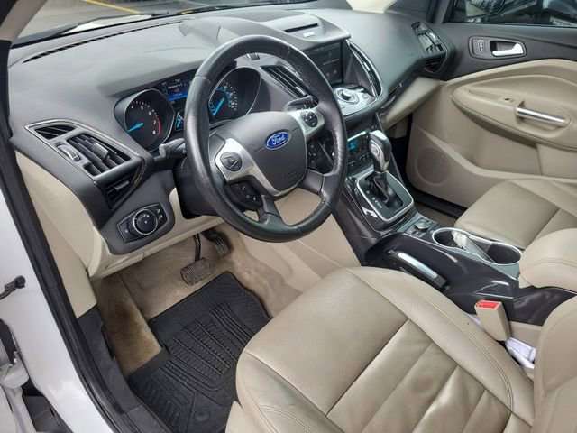 Used 2014 Ford Escape Titanium w/ Equipment Group 401A FWD image 14