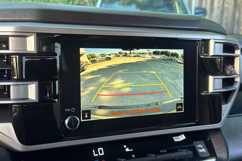 Certified 2025 Toyota Tundra SR5 AWD/4WD image 18
