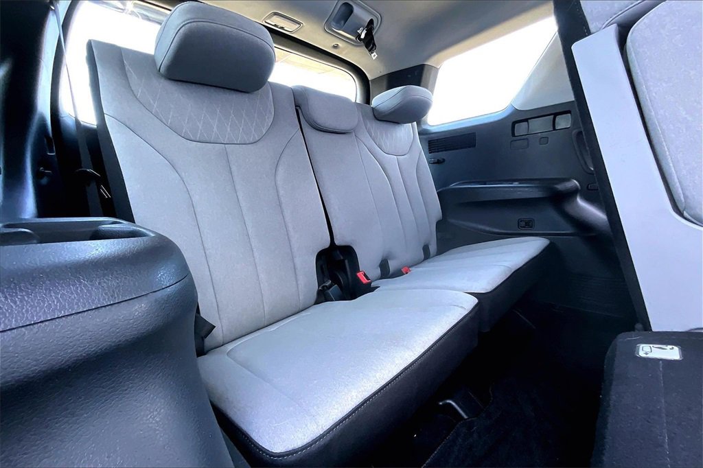 Used 2021 Hyundai Palisade SE image 20