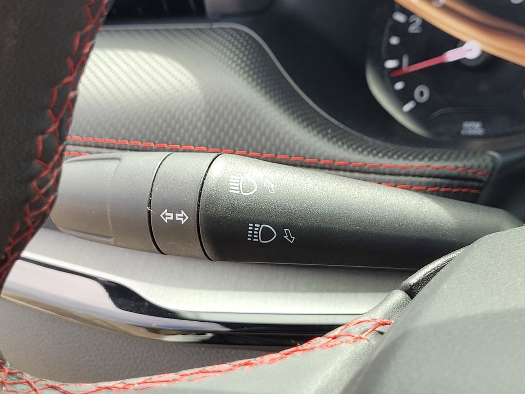 Used 2025 Jeep Compass Trailhawk image 26